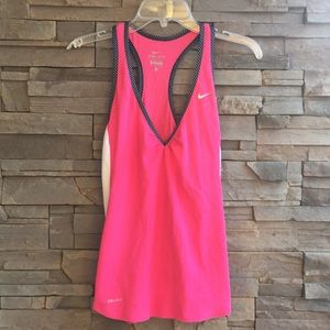 Nike tank